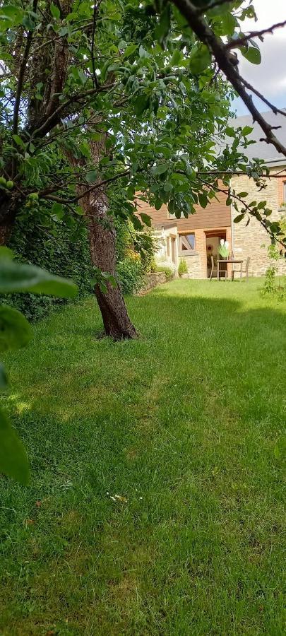 Le Gai Pinson Villa Beausaint Exteriör bild