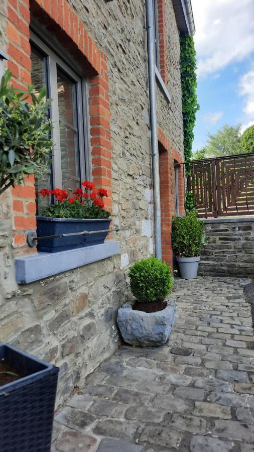 Le Gai Pinson Villa Beausaint Exteriör bild